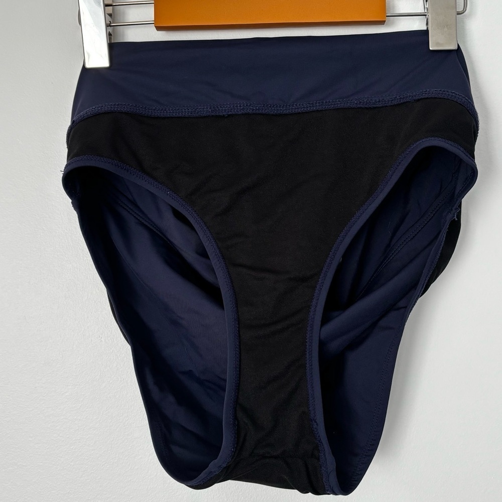 Beach Couture size Large swim suit - Picture 10 of 10